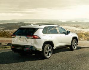 Toyota RAV4 PHV 2020 года  (JP)